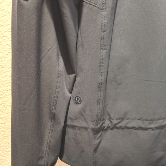 Everyday Getaway Jacket. - Picture 4 of 4